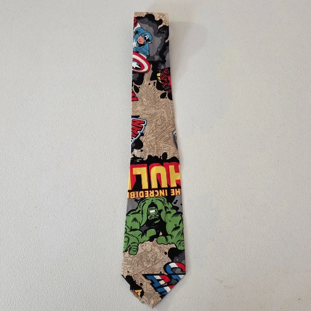 Marvel Comics Necktie Mens Multicolor Avengers Hulk Captain America Spiderman